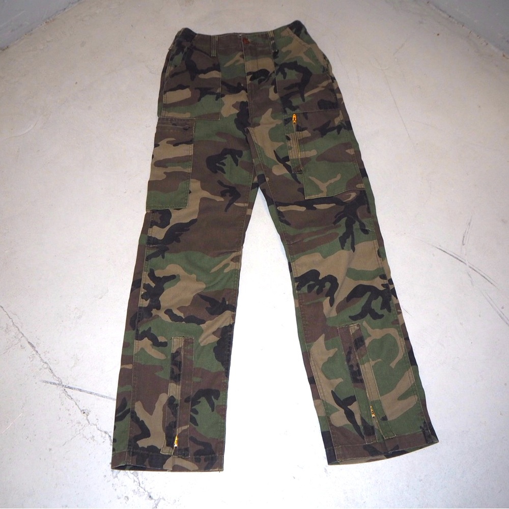 RE/DONE CAMP PANTS. SIZE 29 - TAILORED IN WAIST (GREAT FOR CURVY GIRLS)